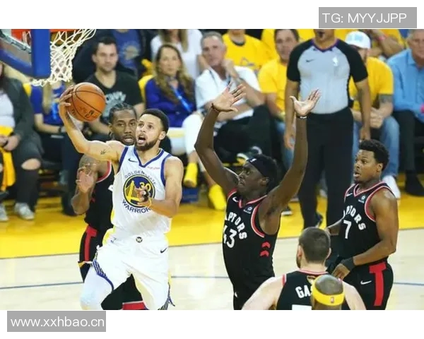 以防守为核心的战略部署与球队战术调整探析